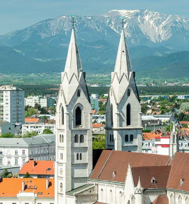 Transport persoane din Neustadt in Romania